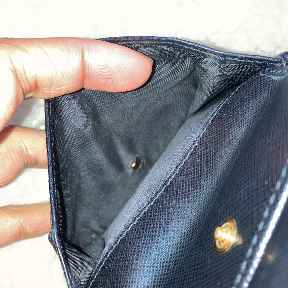 Prada Black Saffiano Leather Wallet with Gold Logo - Picture 11 of 12
